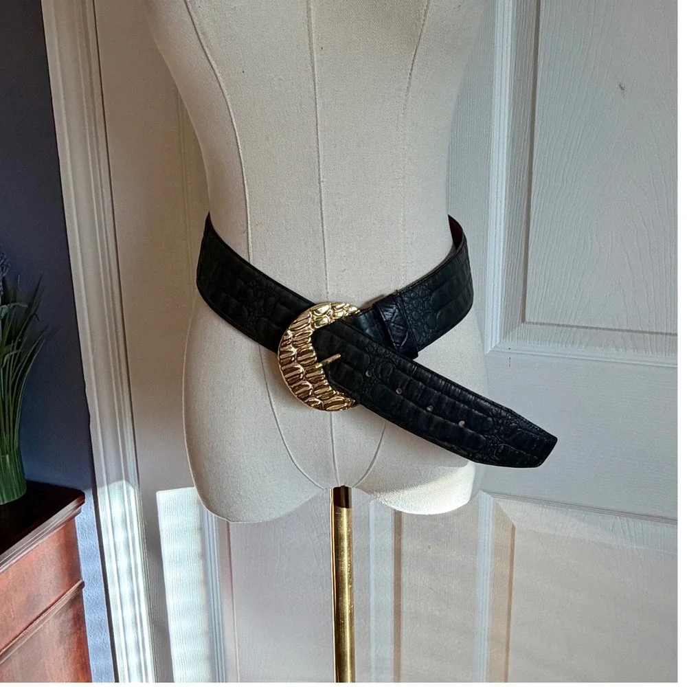 Vintage Genuine Leather Crocodile Embossed Belt Dark Green Gold Buckle Large